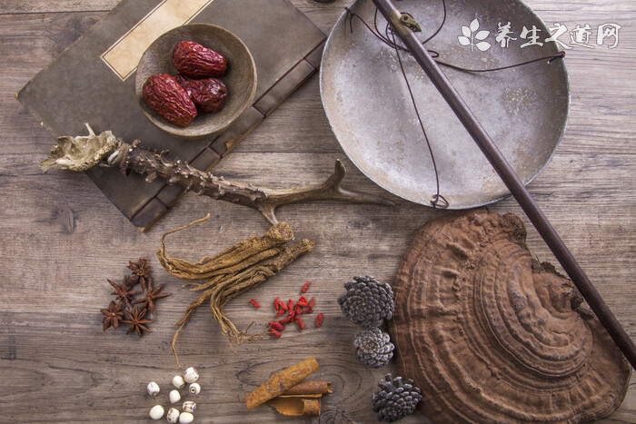 按摩什么穴位對膽肝好