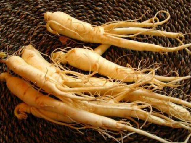 人參枸杞泡酒的禁忌？人參枸杞酒千萬別亂喝