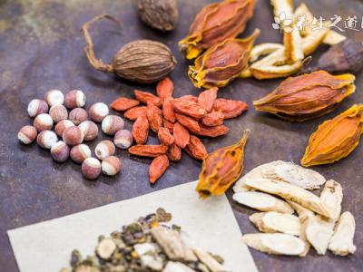 藥膳滋補有哪些講究