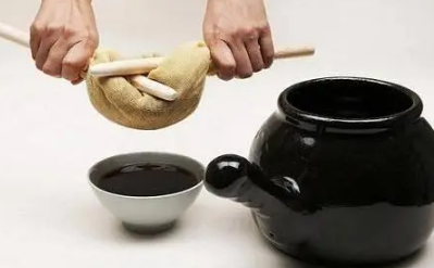 熬中藥時能攪拌嗎