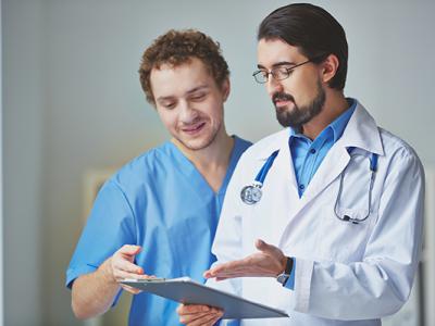 腿里的寒氣如何排出，怎么看出腿上寒氣重