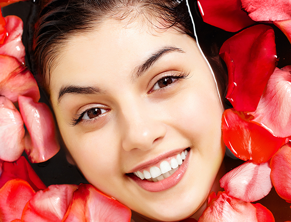 女人有臥蠶代表什么