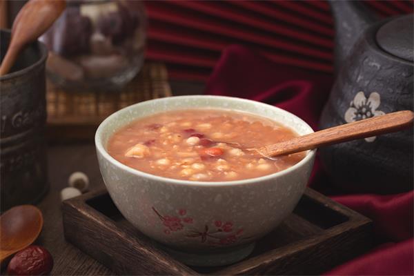 白扁豆怎么吃對脾胃好?調理脾胃的白扁豆吃法-易網健康<a href=http://www.gyfww.com/jkys/ target=_blank class=infotextkey>養生</a>網 白扁豆怎么吃對脾胃好?調理脾胃的白扁豆吃法