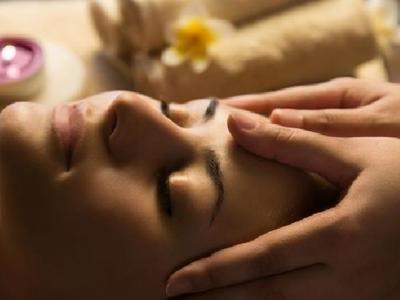 我們該如何避免冠心病的威脅 按摩十個穴位有效防治冠心病