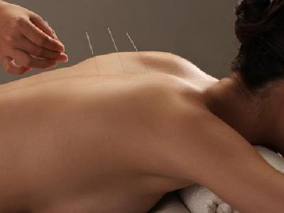 出現(xiàn)耳鳴癥狀怎么緩解效果好 吃水果配合針灸治療可緩解耳鳴癥狀