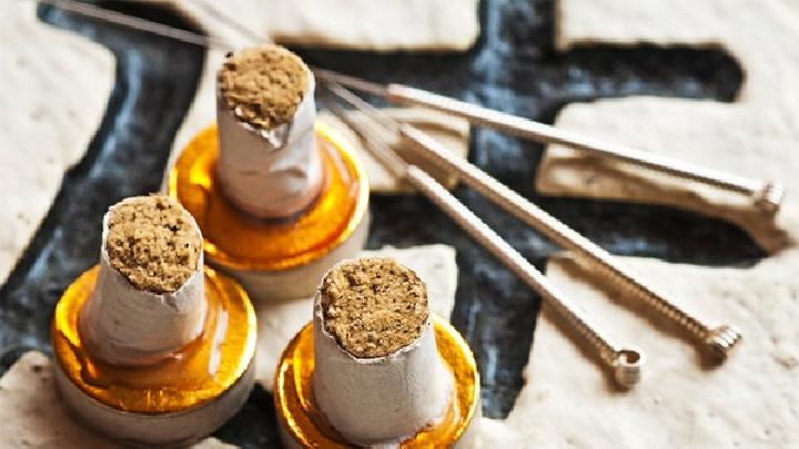 女性月經(jīng)不調(diào)怎么辦才能改善 中醫(yī)針灸按摩療法有效改善月經(jīng)不調(diào)-易網(wǎng)健康養(yǎng)生網(wǎng) 女性月經(jīng)不調(diào)怎么辦才能改善 中醫(yī)針灸按摩療法有效改善月經(jīng)不調(diào)