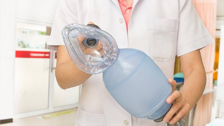 中醫(yī)穴位按摩治療鼻炎方法有哪些 中醫(yī)穴位按摩治鼻炎的幾個方法