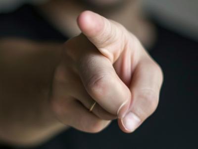 商陽穴位置及功效