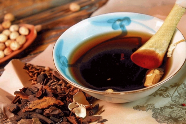 白頭翁湯的功效與作用、禁忌和食用方法